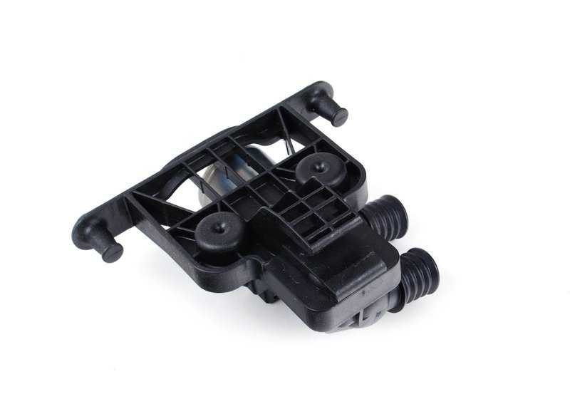 Water valve for BMW 5 Series E60, E61, 6 Series E63, X5 E53 (OEM 64118379921). Original BMW