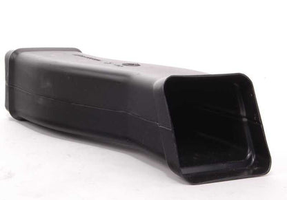 Assunzione d'aria destra 51712238868 per BMW E30 {316i con motore M10 e modifica manuale o automatica}. Parte anteriore del kit aerodinamico tecnico M. BMW originale.