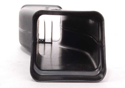 Assunzione d'aria destra 51712238868 per BMW E30 {316i con motore M10 e modifica manuale o automatica}. Parte anteriore del kit aerodinamico tecnico M. BMW originale.