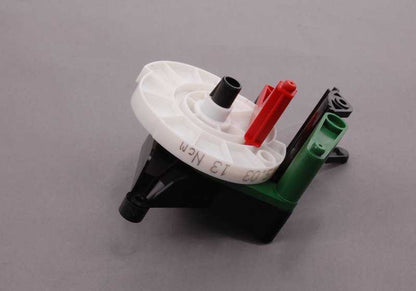 Engranaje calefacción OEM 64118372777 para BMW Serie 3 E46, 316i M43. Original BMW.
