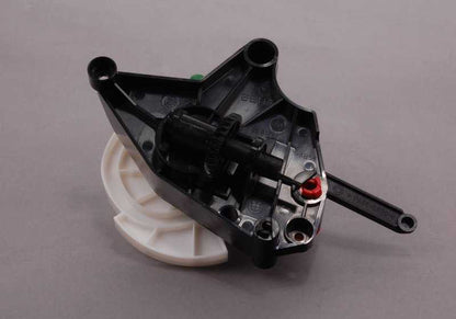 Engranaje calefacción OEM 64118372777 para BMW Serie 3 E46, 316i M43. Original BMW.