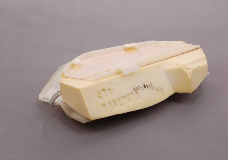 Cojín lumbar izquierdo OEM 52102695397 para BMW E46, E63. Mejora la comodidad del asiento. Original BMW.