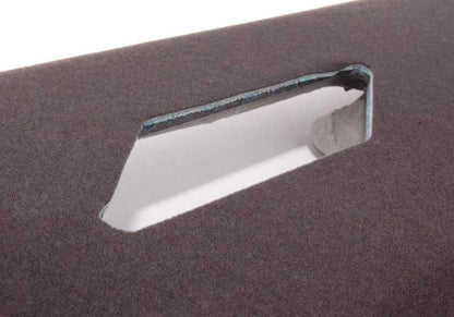 Embellecedor pilar trasero derecho negro OEM 51438152686 para BMW E31. Original BMW.