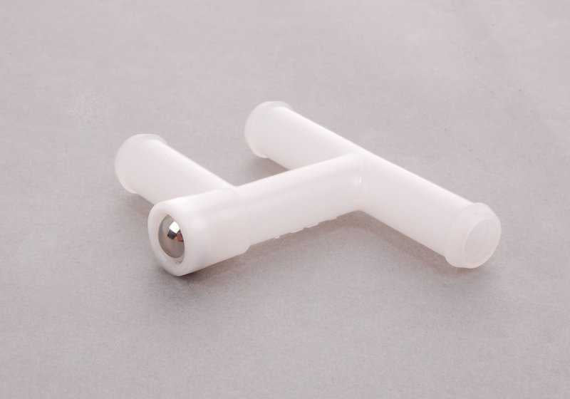 Conector de limpeza OEM Farms 61671378625 para BMW E36, E34, E32, E31, Z3. Peça original da BMW.