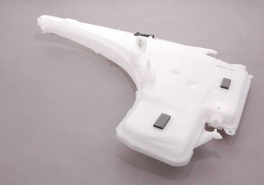 Recipiente lavaparabrisas delantero OEM 61677238668 para BMW E82, E88, E90, E90 LCI. Original BMW.