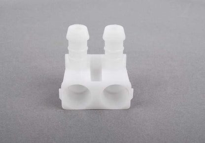 Pieza distribuidora para BMW Serie 5 E34, Serie 7 E32 (OEM 61671378627). Original BMW.