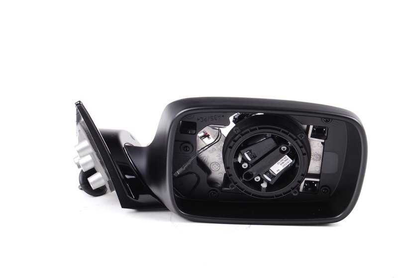 Direita estrangeira ôfffffactável 51167890470 para BMW E46. Cor preta brilhante. Compatível com todos os modelos E46. BMW original.