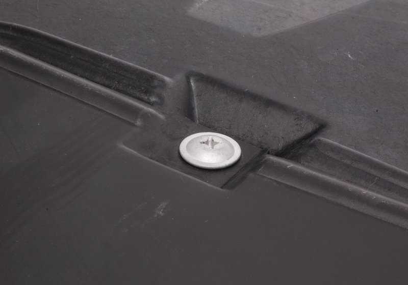 Protector inferior del motor (cubrecárter) OEM 51718240510 para BMW E39. Original BMW.