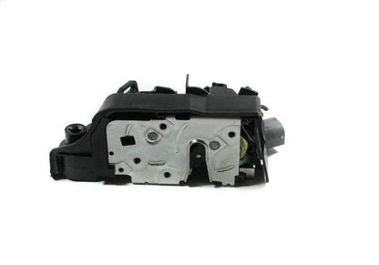 Cierre de puerta con actuador derecho OEM 51218402538 para BMW E53. Original BMW.