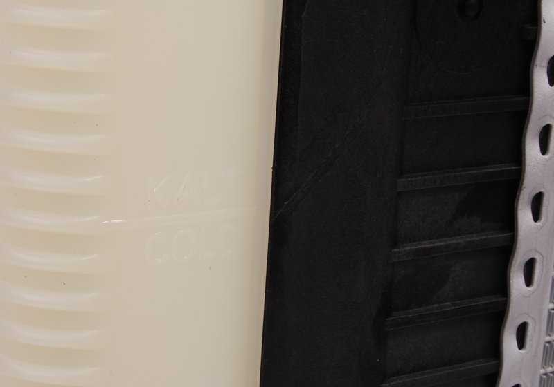 Radiador de refrigeración OEM 17111728907 para BMW E30, E36, Z3. Original BMW.