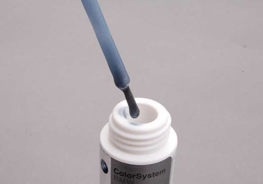 Bastão de retoque Glacier Silver Met. para vários modelos BMW (OEM 51910429328). BMW originais.