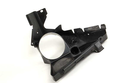 Cubierta superior izquierda del compartimento del motor OEM 51718187497 para BMW E39. Original BMW.