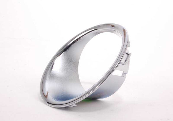Anillo cromado faro antiniebla derecho OEM 51112753662 para MINI R56, R55 Clubman, R57 Cabrio… y más. Original MINI.