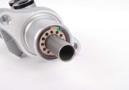 OEM brake master cylinder 343678566 for BMW E46, E85, E86. Compatible with models such as 316i, 316ci and others of series 3. Original BMW piece.