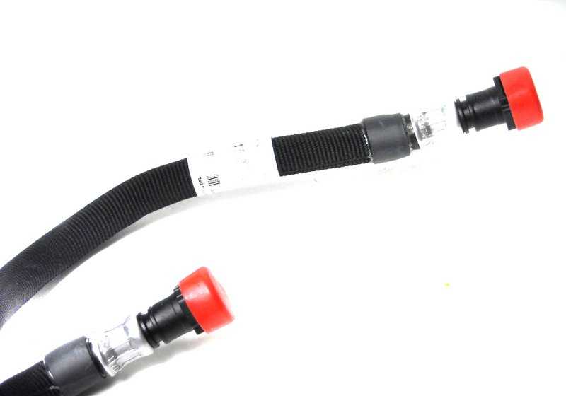 Tubo del radiador de aceite de la caja de cambios OEM 17227631564 para MINI R50, R52 (2000–2002). Original MINI.