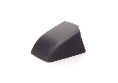 Caperuza derecha OEM 51162699098 para BMW Serie 3 E46 (1998-2004) en color negro. Original BMW.