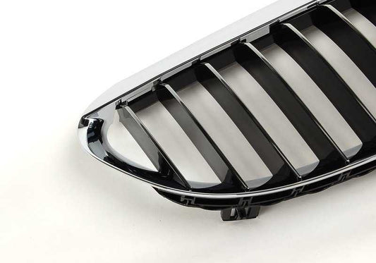 Rejilla de adorno derecho cromada OEM 51137077932 para BMW Serie 6 E63, E64. Original BMW.