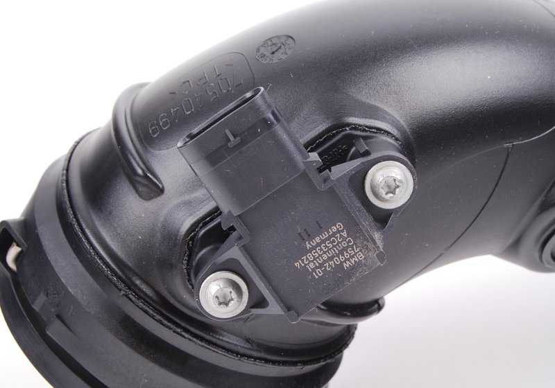 Conducto de aire para turbo OEM 13717615026 para BMW E82, E88, E90, E91, E92, E93, E84. Original BMW.