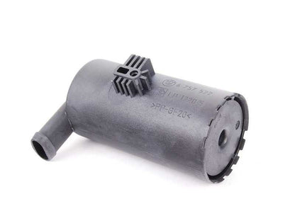 Filtro de carbón activo OEM 16136757522 para BMW E46. Compatible con sistemas de ventilación de gases del depósito. Repuesto original BMW.