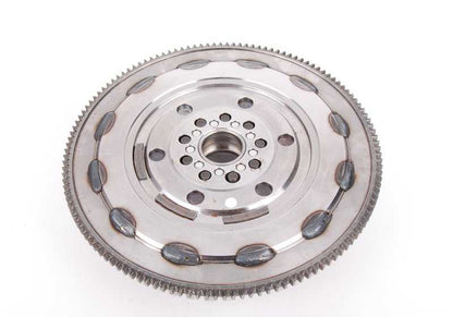 Volante bimasa OEM 21212283060 para BMW Serie 1 E81,E87; Serie 3 E90,E91,E92,E93; Serie 5 E60,E61; Serie 6 E63,E64; X1 E84; X3 E83; Z4 E85,E86,E89. Original BMW.