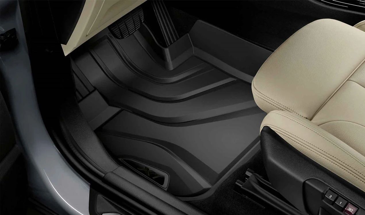 Alfombrillas delanteras 3D antideslizantes negras OEM 51472464907 para BMW X1 F48 y F48N. Protegen contra agua y suciedad. Original BMW.