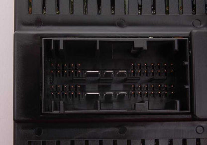 Módulo de interruptores para luces y antinieblas OEM 61319133026 para BMW E46. Original BMW.