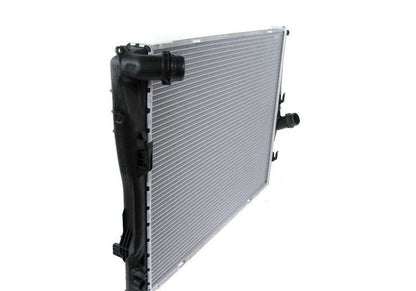 Radiador para BMW E81, E82, E87, E88, E90, E91, E92, E93, E84, E89. BMW originais. . BMW original