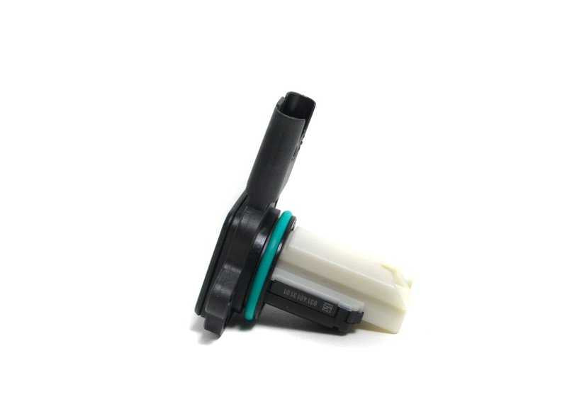 Hot Film Air Mass Sensor for BMW E87 E90 E91 E60 E61 E63 E64 E65 E66 E85 E86 (OEM 13627520519). Original BMW.