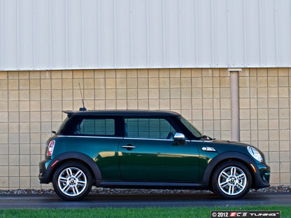 Jante de liga leve 6.5Jx16 ET48 prata OEM 36116791940 para MINI R56, R56 LCI, Clubman R55, R55 LCI, Cabrio R57, R57 LCI, Coupé R58, Roadster R59. MINI originais.