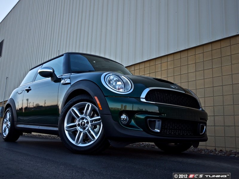 Jante de liga leve 6.5Jx16 ET48 prata OEM 36116791940 para MINI R56, R56 LCI, Clubman R55, R55 LCI, Cabrio R57, R57 LCI, Coupé R58, Roadster R59. MINI originais.