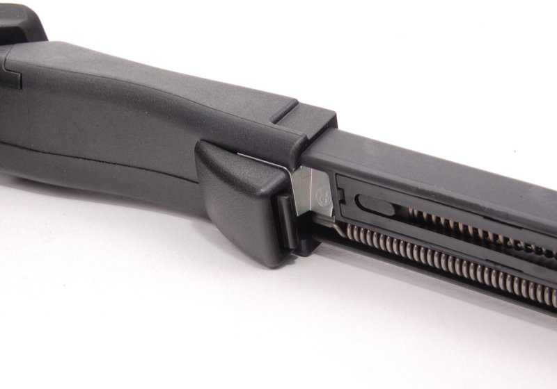 Supporto della cintura anteriore destra OEM 72119144938 per BMW E92 {316i, 320d, 320d XDrive, 320i}. BMW originale.