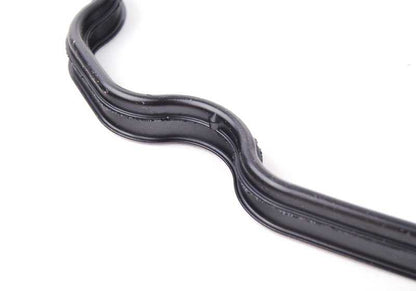 Perfil de sellado para BMW Serie 1 F20, F21; Serie 2 F22, F23; Serie 3 F30, F31, F34, F35; Serie 4 F32, F33, F36; Serie 5 F07N, F10, F11, F18; X1 E84; Z4 E89 (OEM 11137627512). Original BMW.