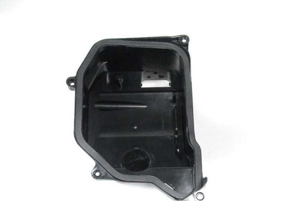 Tapa de protección faro izquierdo (corta) OEM 63126927795 para BMW X5 E53 (modelos: 3.0d, 3.0i). Original BMW.