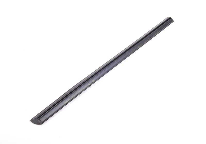 Lateraler Verzierungen linker Heckfenster OEM 51368402587 für BMW E53 x5 3.0d, 3.0i {Models FA71, FA72, FA81, FA82, FB71, FB72, FB81, FB82, FA11, FA12}. Original BMW.