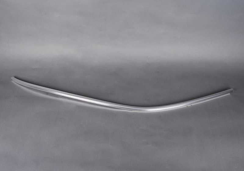 Moldura superior del marco de la ventanilla derecha OEM 51337174388 para BMW E70. Original BMW.