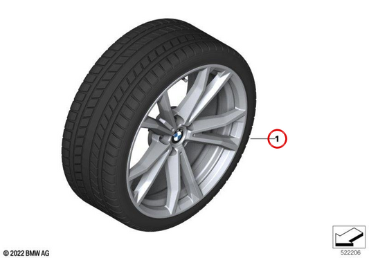 Voller Winterreifen Doppelspeiche 903 für die BMW 7 G70 -Serie (OEM 10017223). Original BMW.