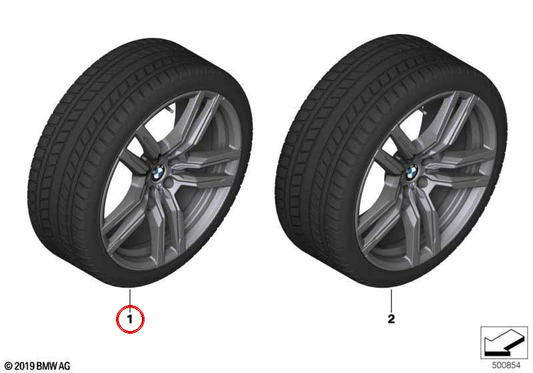 Komplette Winterreifen mit Doppelradius -Design M 808 OEM 36115A819C9 für BMW F95 (x5 m) und F96 (x6 m). Original BMW.