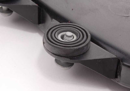 Conducto de aire OEM 13717556550 para BMW E82, E88, E90, E91, E92, E93, E89. Original BMW.