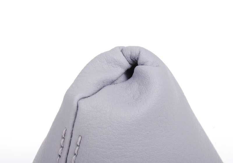 Gear Shift Knob Cover for BMW E46 (OEM 25111434531). Original BMW