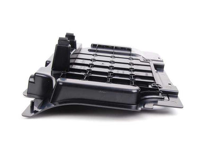 Embellose Cover Embetero OEM 51479126822 for BMW 3 E93 318i, 320d, 320i. Compatible with models from 2008 to 2013. Original BMW piece.