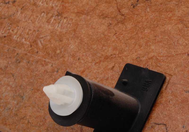 Panel interior puerta delantera derecha OEM 51418186548 para BMW E36 (316i, 318tds, etc.). Color negro (K5/P9SW). Compatible con modelos 1994-2000. Repuesto original BMW.