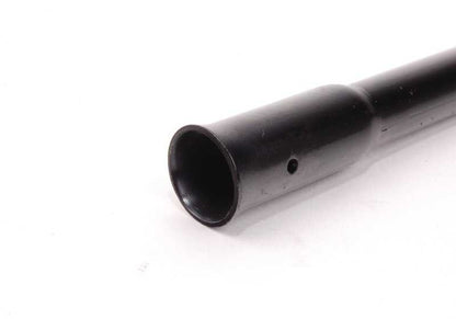 Tubo guía superior OEM 11437536198 para BMW X5 E53 4.4i y 4.8is. Compatible con motores N62 con cambio automático. Original BMW.