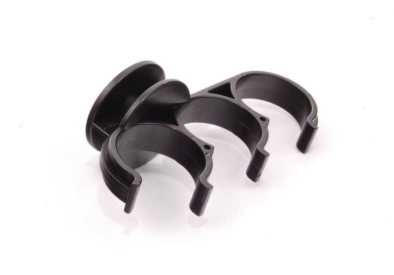 Triple support for OEM hoses 64218379738 for BMW E53. Original BMW piece.