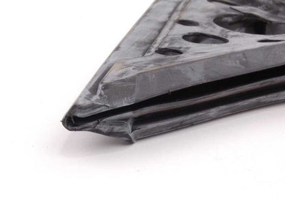 Guía de ventana puerta delantera derecha OEM 51328194736 para BMW Serie 3 E46 (316Ci, 318Ci) y más. Original BMW.