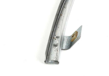 Guía de ventana derecha OEM 51328146244 para BMW E36. Original BMW.