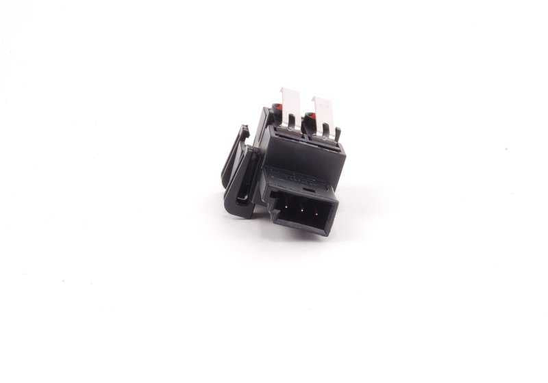 Microinterruptor cierre maletero OEM 51247002354 para BMW E46 {316Ci, 316i} (todos los modelos compatibles). Repuesto original BMW.