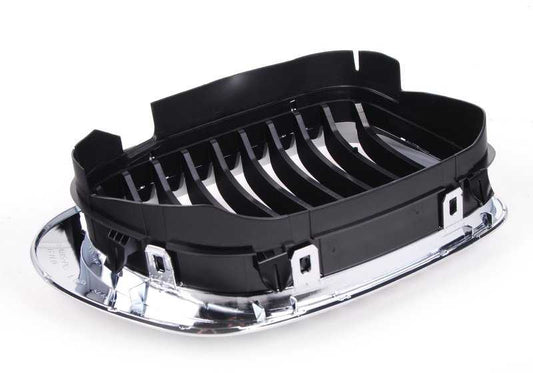 Rejilla embellecedora izquierda OEM 51138208683 para BMW E46. Original BMW.