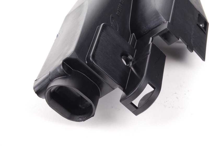 OEM radiator support 17117530252 for BMW E46, E83, E85, E86. Original BMW.