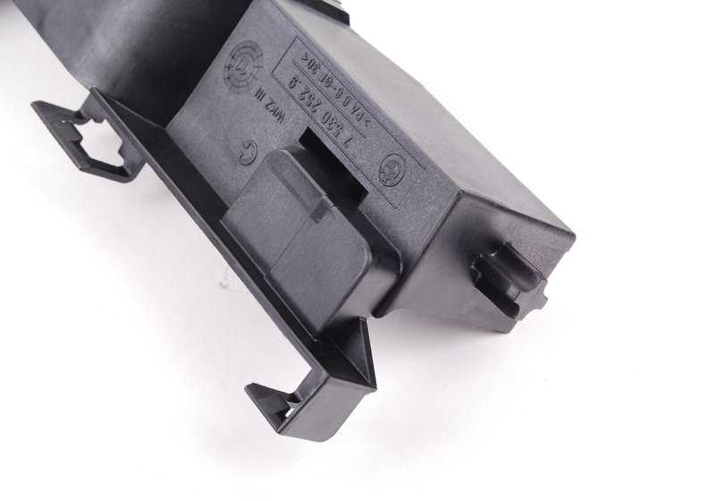OEM radiator support 17117530252 for BMW E46, E83, E85, E86. Original BMW.
