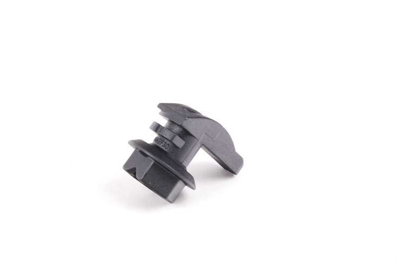 OEM clip 64316933306 for BMW E60, E60N, E61, E61N, E63, E63N, E64, E64N, E70, E70N, E71, E72. Original BMW replacement.